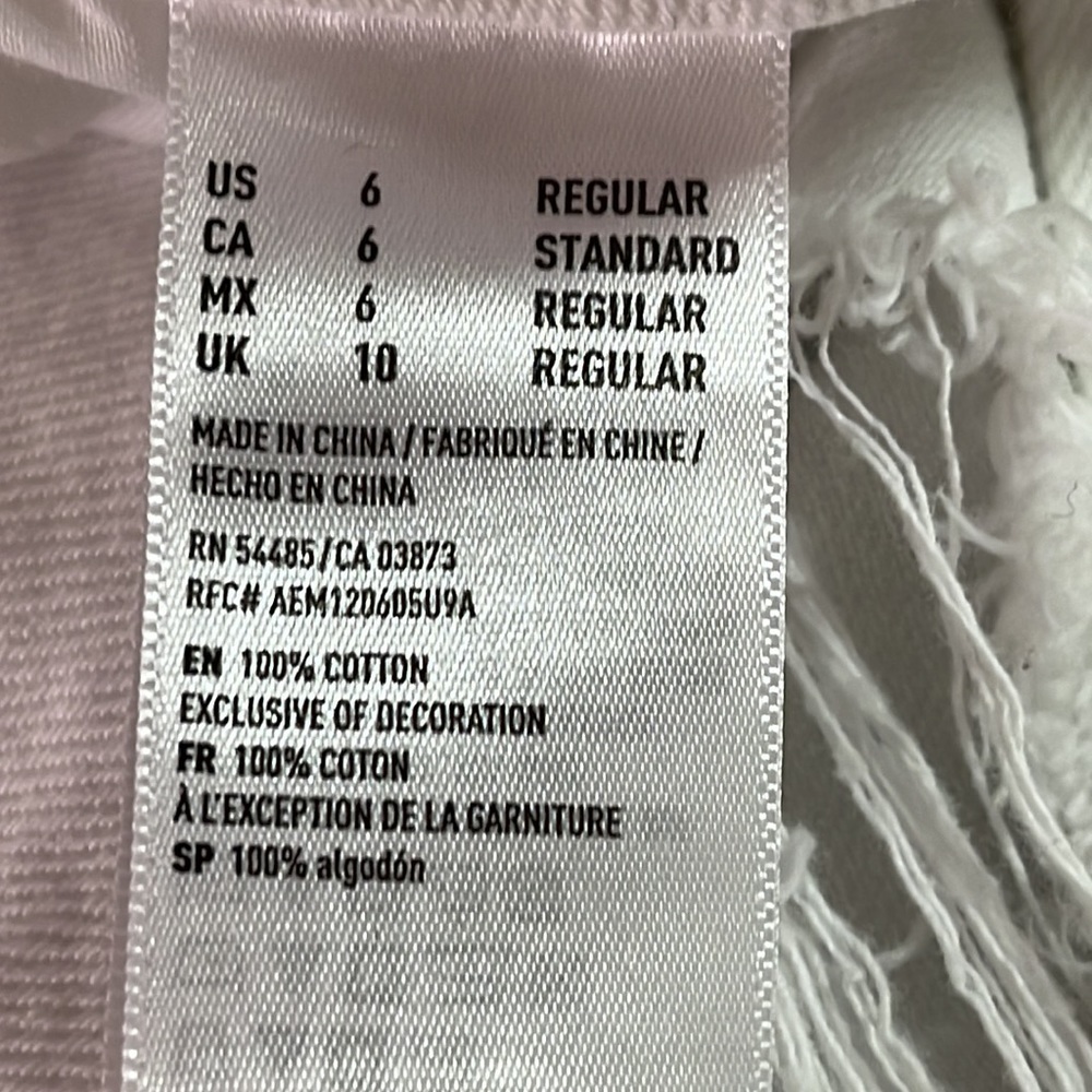 American Eagle Outfitters White Distressed Boyfriend Jeans - Picture 14 of 15